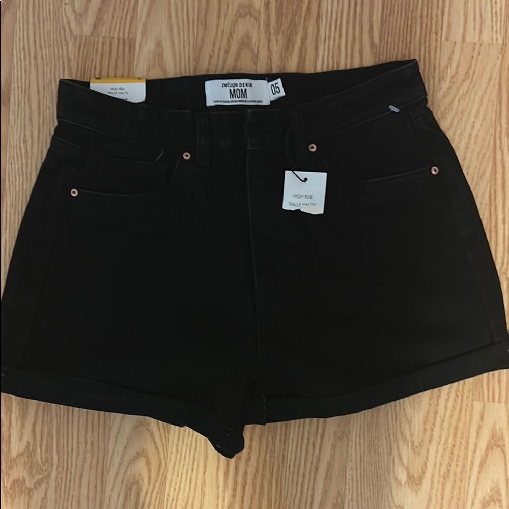 Refuge Black Jean Shorts High-Waisted Sturdy Design